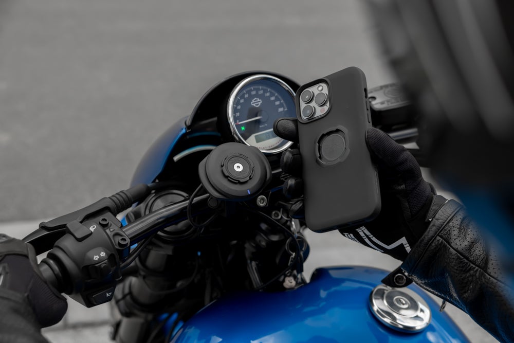 Quad Lock Handlebar Motorcycle Mount Kit for iPhone 13 Pro