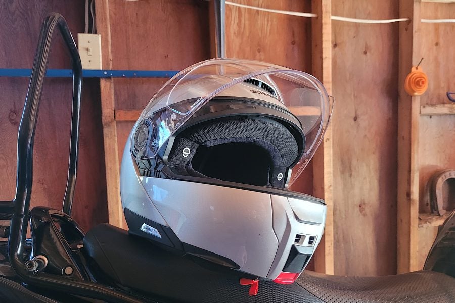 World's first rearview, flip-front motorcycle helmet introduced